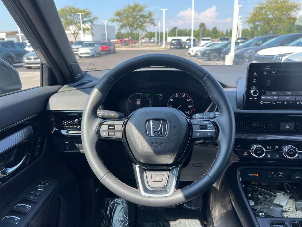 Used 2025 Honda CR-V Sport Touring image 13