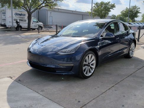 Used 2020 Tesla Model 3 Long Range AWD/4WD image 5