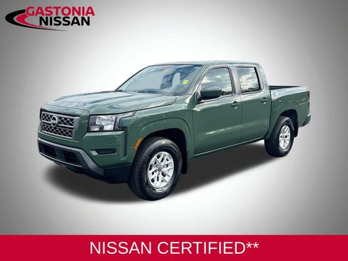 Used 2024 Nissan Frontier SV w/ Technology Package image 3
