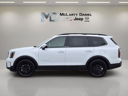 Used 2025 Kia Telluride SX X-Line image 3