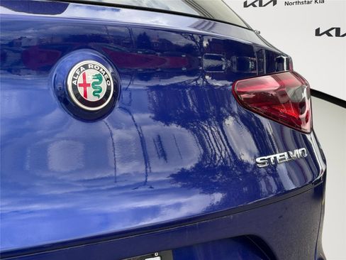 Used 2022 Alfa Romeo Stelvio Ti image 7