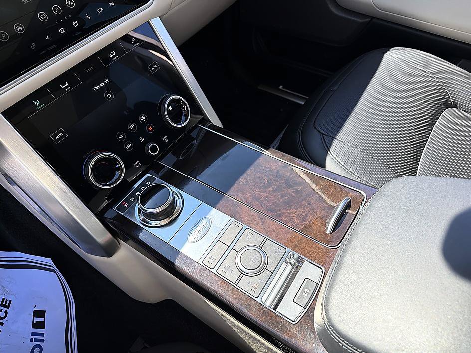 Used 2019 Land Rover Range Rover Supercharged AWD/4WD image 21