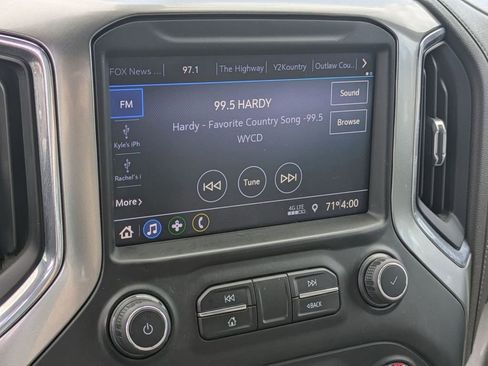 Used 2021 Chevrolet Silverado 1500 LT image 22