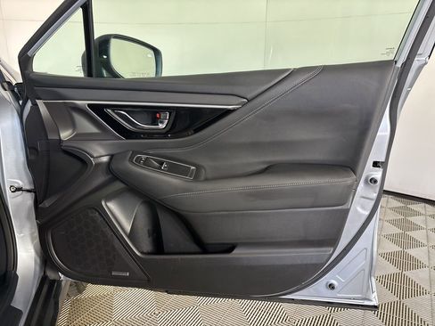 Used 2023 Subaru Outback Limited w/ Tech Package 2 image 27