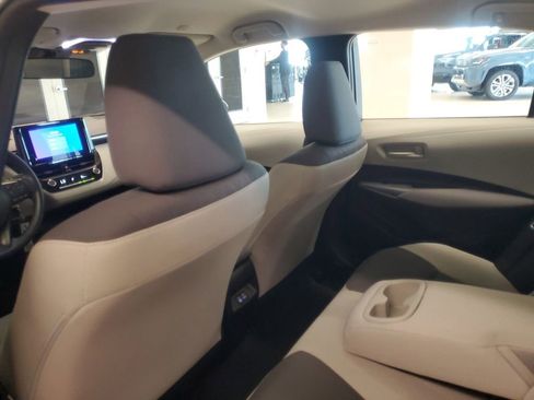 Certified 2023 Toyota Corolla LE image 11