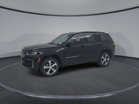 New 2026 Jeep Grand Cherokee Limited AWD/4WD image 7
