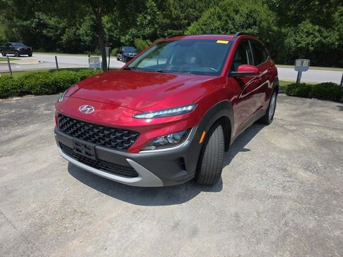 Used 2023 Hyundai Kona SEL w/ Convenience Package AWD/4WD image 11