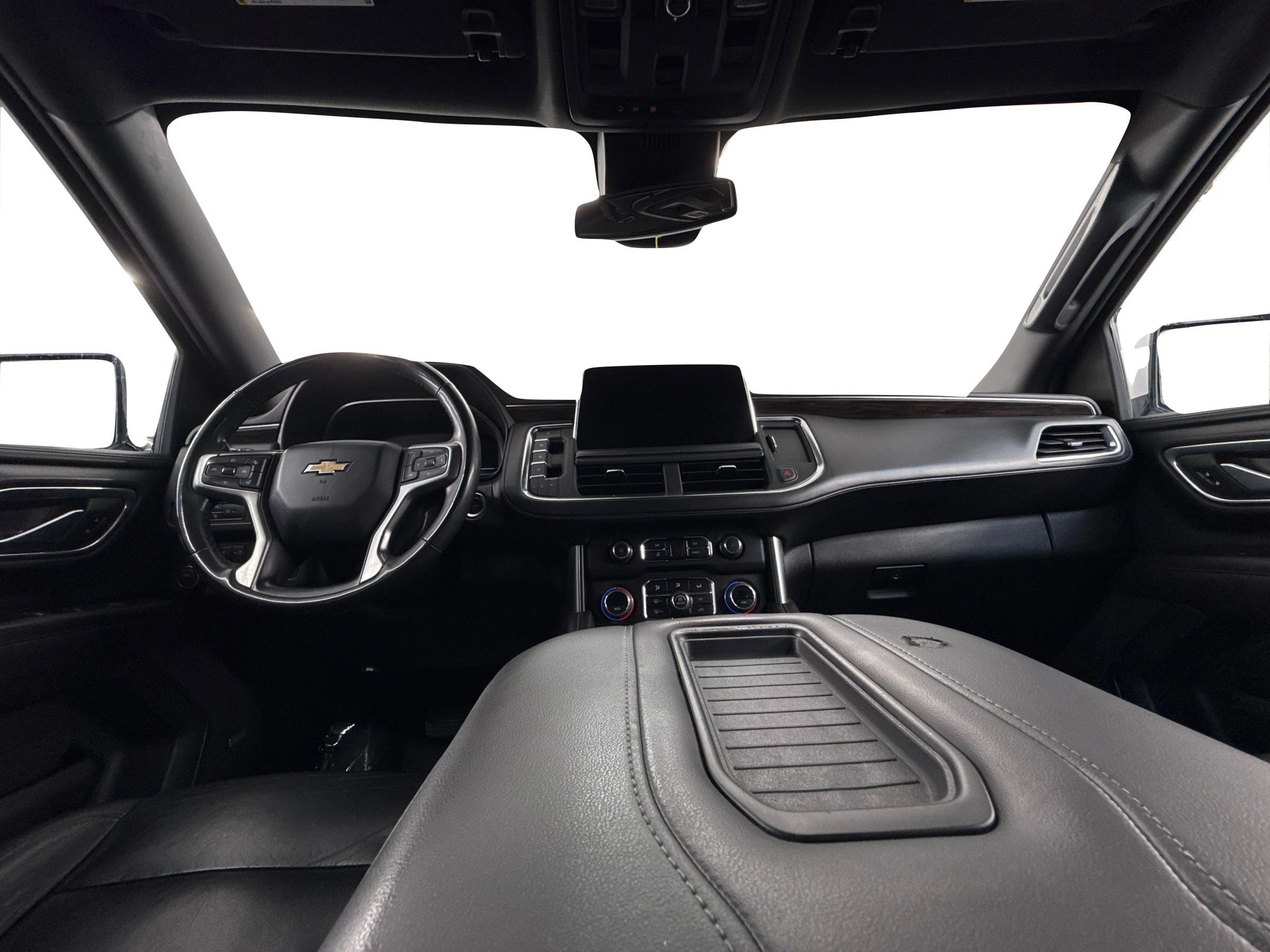 Used 2023 Chevrolet Suburban LT w/ LT Signature Plus Package AWD/4WD image 17