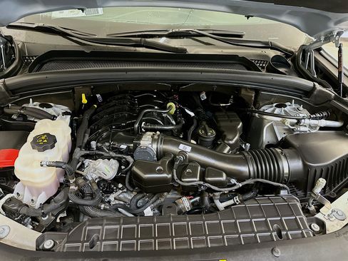 Used 2023 Jeep Grand Cherokee Limited AWD/4WD image 35