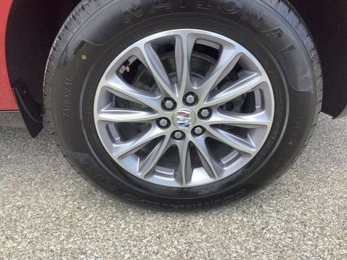 Used 2024 Buick Enclave Premium FWD image 34