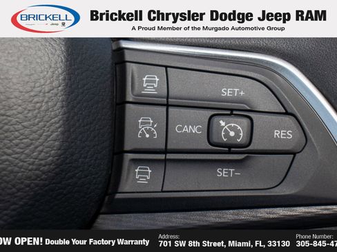 Used 2025 Jeep Grand Cherokee L Altitude image 32