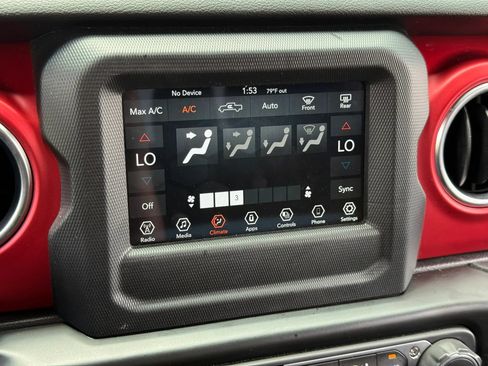 Used 2021 Jeep Gladiator Rubicon w/ Trailer Tow Package AWD/4WD image 24