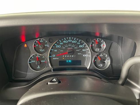 New 2026 Chevrolet Express 2500 w/ Driver Convenience Package RWD image 4
