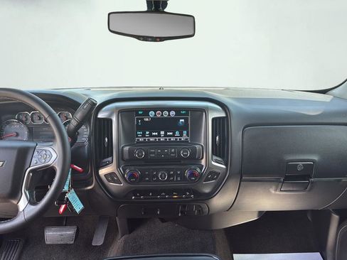 Used 2017 Chevrolet Silverado 1500 LT w/ Midnight Edition AWD/4WD image 17