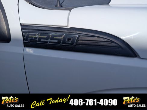 Used 2011 Ford F250 XL image 14
