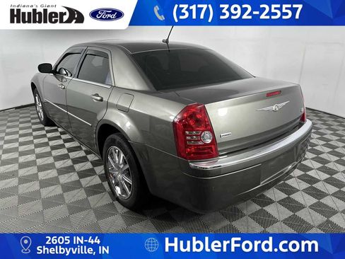 Used 2008 Chrysler 300 Limited w/ Protection Group AWD/4WD image 6