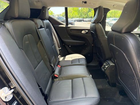 Used 2025 Volvo XC40 B5 Core AWD/4WD image 20