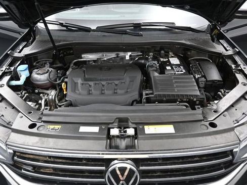 Used 2023 Volkswagen Tiguan SE R-Line FWD image 37