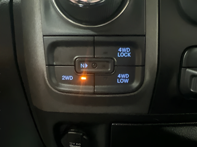 Used 2019 RAM 1500 Express w/ Express Value Package AWD/4WD image 5