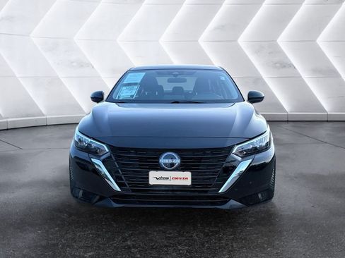 Used 2025 Nissan Sentra SV FWD image 2