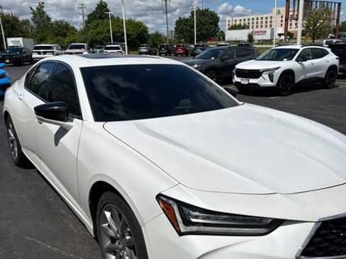 Used 2021 Acura TLX FWD image 2