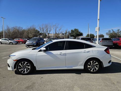 Used 2016 Honda Civic EX image 4