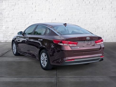 Used 2018 Kia Optima LX FWD image 5