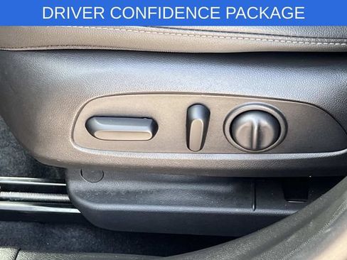 Used 2025 Chevrolet Trax ACTIV w/ Driver Confidence Package FWD image 29