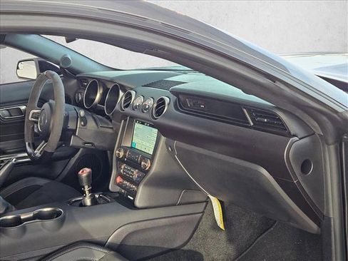 Used 2017 Ford Mustang Shelby GT350 image 21