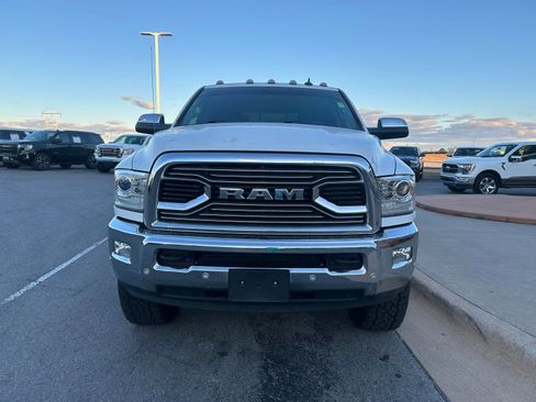 Used 2018 RAM 3500 Laramie Longhorn image 2