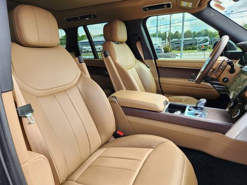 Certified 2023 Land Rover Range Rover SE AWD/4WD image 15