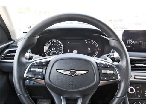 Used 2026 Genesis G70 2.5T RWD image 9