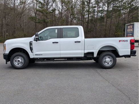 New 2026 Ford F250 XL w/ 360-Degree Camera Package AWD/4WD image 10