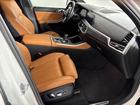 Used 2022 BMW X5 xDrive45e w/ M Sport Package image 46