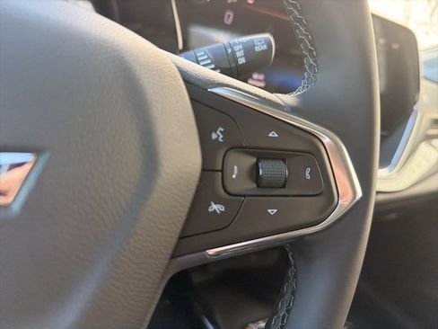 New 2026 Chevrolet Trax ACTIV w/ Sunroof Package FWD image 12