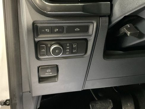 Used 2022 Ford F150 XLT w/ Equipment Group 302A High image 8