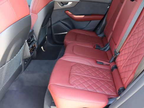 New 2024 Audi SQ8 Prestige image 24