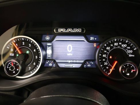 New 2026 RAM 1500 Express image 25