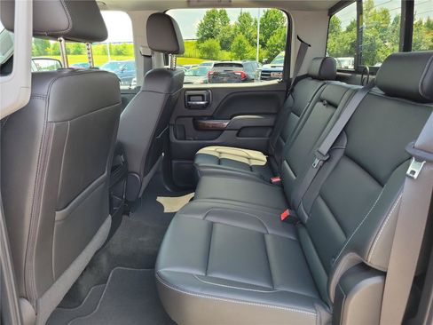 Used 2018 GMC Sierra 1500 SLT w/ SLT Premium Package AWD/4WD image 12