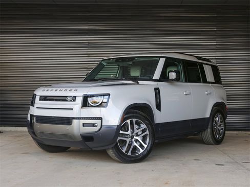 Used 2026 Land Rover Defender 110 S image 1