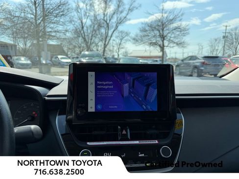 Used 2023 Toyota Corolla LE image 9