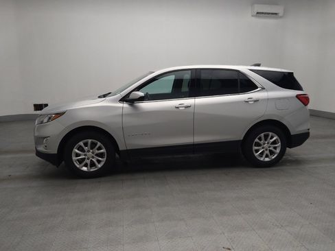 Used 2020 Chevrolet Equinox LT image 2