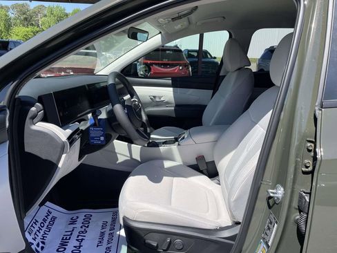 New 2026 Hyundai Tucson SEL FWD image 16