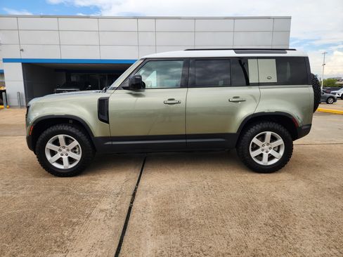Used 2020 Land Rover Defender 110 S AWD/4WD image 5