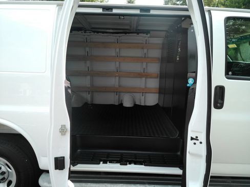 Certified 2025 Chevrolet Express 2500 w/ Driver Convenience Package RWD image 13