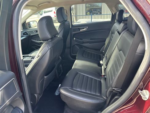 Certified 2022 Ford Edge SEL image 13