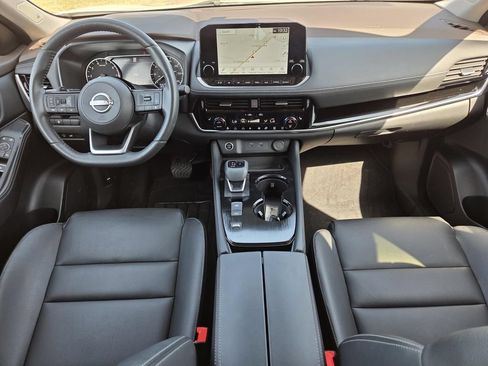 Used 2023 Nissan Rogue SL w/ SL Premium Package FWD image 11