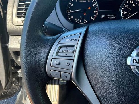 Used 2015 Nissan Altima 2.5 S w/ Power Driver Seat Package FWD image 10