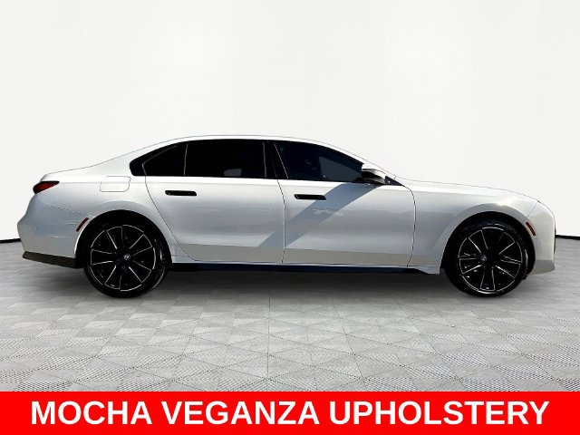 Used 2023 BMW 740i RWD image 4