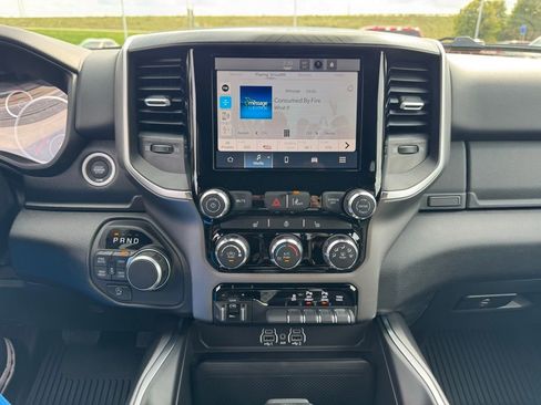 New 2026 RAM 1500 Big Horn AWD/4WD image 4
